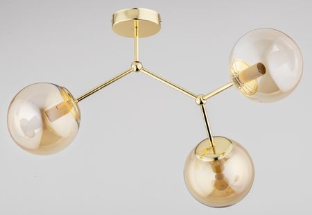 Lampa sufitowa 3 punktowa ze szklanymi kloszami, elementy metalowe w kolorze złotym.
